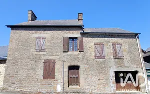 Maison de village à Larchamp (53220)