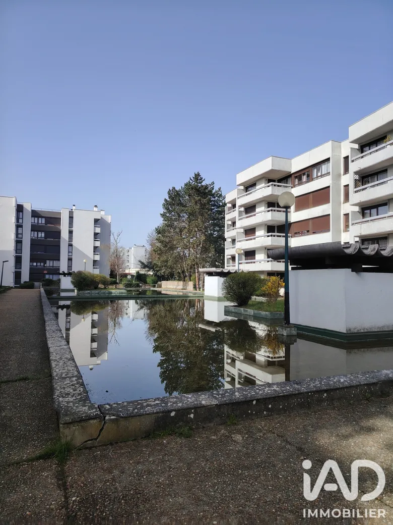 Appartement 2 pièces 54 m² · à Les Ulis · 54 m² · 147 000 €