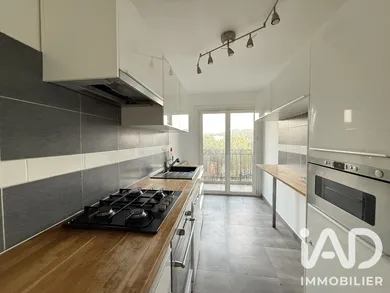 Appartement à Aix-en-Provence (13100)