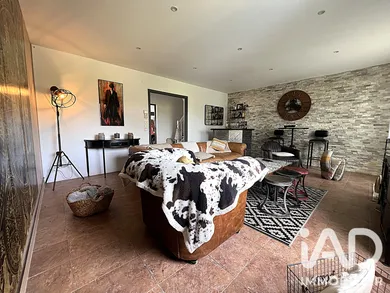 House in Plaisir (78370)