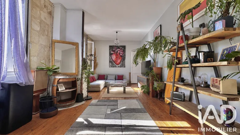 Appartement 3 pièces 84 m² · à Bordeaux · 83,8 m² · 383 000 €