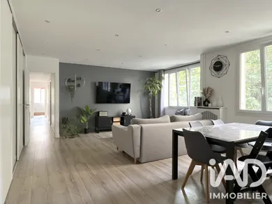 Apartment in Enghien-les-Bains (95880)