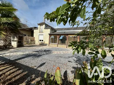 Maison de village à Allonnes (49650)