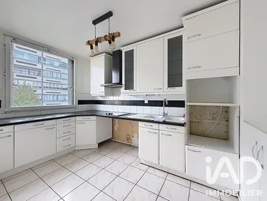 Apartment in Sucy-en-Brie (94370)