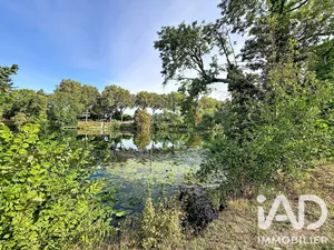 Apartment in Sucy-en-Brie (94370)