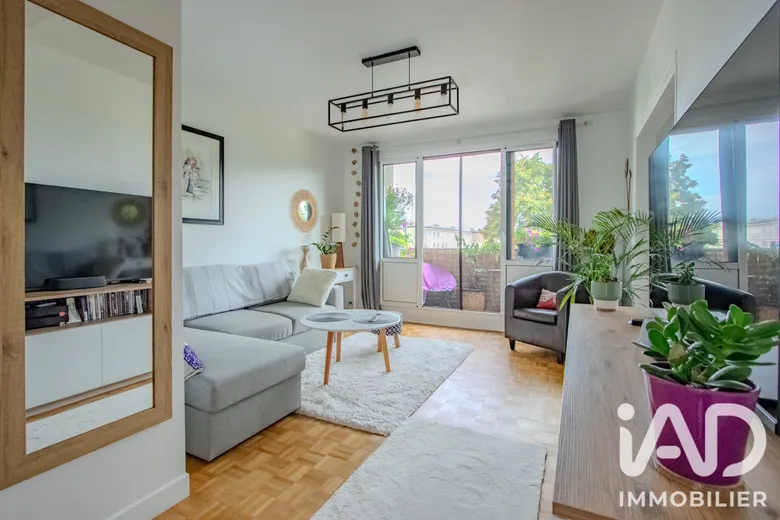 Appartement 4 pièces 67 m² · à Bois-d'Arcy · 66,8 m² · 215 000 €