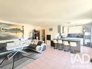 Appartement à Serris (77700)