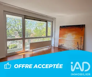 Apartment in Lys-lez-Lannoy (59390)