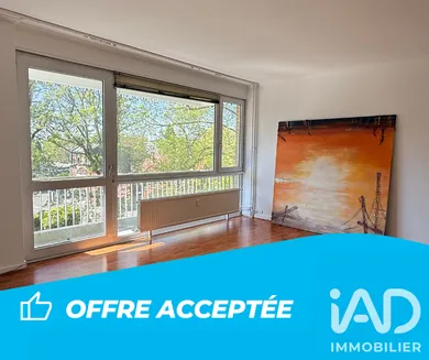 Apartment in Lys-lez-Lannoy (59390)