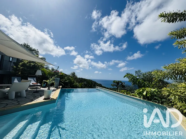 Maison 4 pièces 150 m² · à Sainte-Luce · 150 m² · 683 000 €