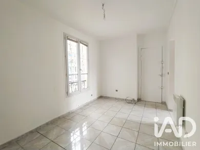 Studio à Paris (75007)