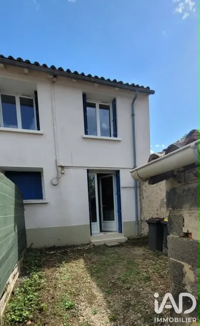 Village house in Nieuil-l'Espoir (86340)
