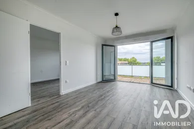 Appartement à SERRIS (77700)