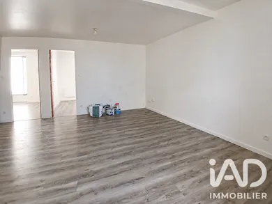 Apartment in Thiviers (24800)