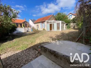 Townhouse in Thouaré-sur-Loire (44470)