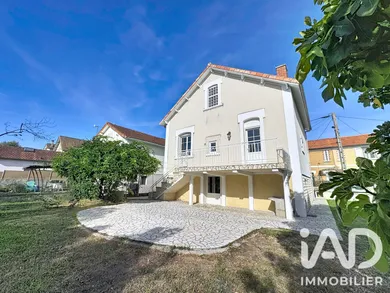 Maison à L'Isle-d'Espagnac (16340)