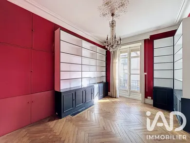 Apartment in Nantes (44000)