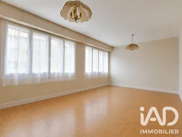 Apartment in Rezé (44400)