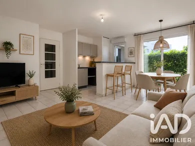 Apartment in Saint-Herblain (44800)