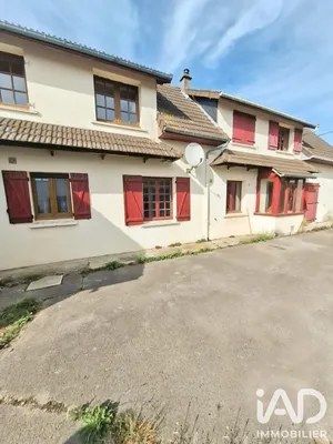 Maison à Valines (80210)
