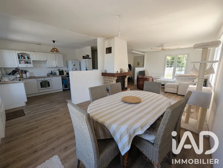 Maison 4 pièces 90 m² · à Montrevault · 89,5 m² · 294 000 €