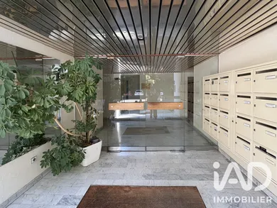 Apartment in Vaux-le-Pénil (77000)