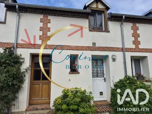 Appartement à Villeneuve-les-Sablons (60175)