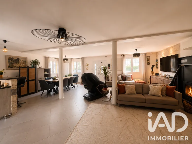 Maison 8 pièces 130 m² · à Paray-Vieille-Poste · 130 m² · 519 000 €