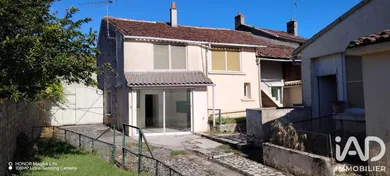 Maison de village à Faye-la-Vineuse (37120)