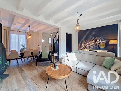 House in Presles-en-Brie (77220)