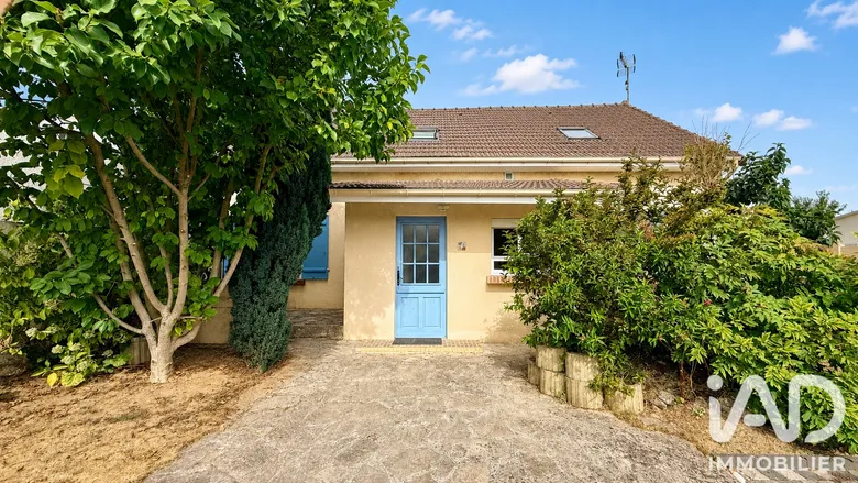 Maison 6 pièces 134 m² · à Champagne-sur-Oise · 133,7 m² · 359 000 €