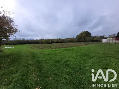 Terrain à bâtir à Vernon (86340)