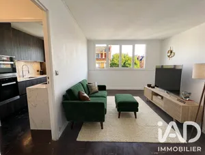 Apartment in Colombes (92700)