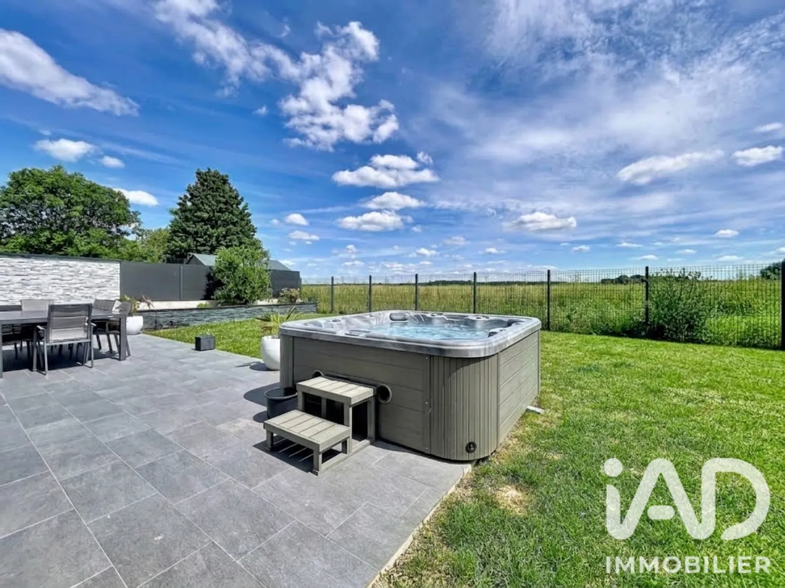 Vente maison à Liverdy-en-Brie (77220) : maison 6 pièces 136 m² - 2103018 — 3