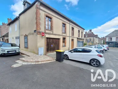 Maison de ville à La Ferté-Vidame (28340)