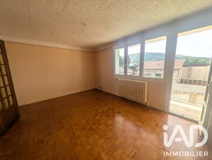 Apartment in Oyonnax (01100)