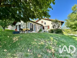 House in Chirens (38850)
