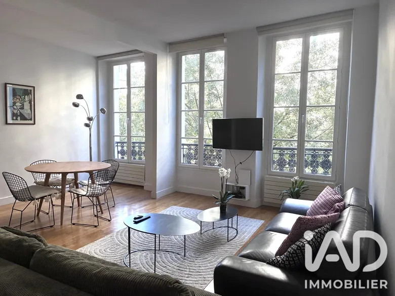 Appartement 2 pièces 52 m² · à Paris · 52 m² · 698 000 €