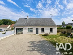 Traditional house in Cepoy (45120)