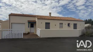 Maison à Surgères (17700)