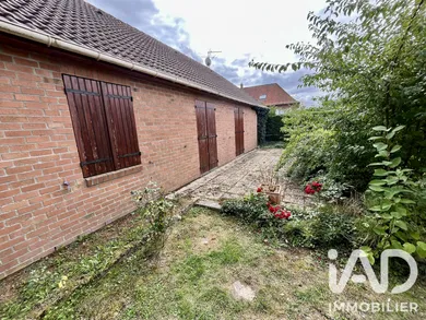 Maison à Auxi-le-Château (62390)