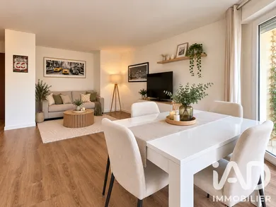 Apartment in Noisy-le-Grand (93160)