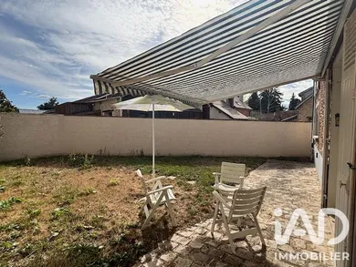 Maison de village à La Celle-les-Bordes (78720)