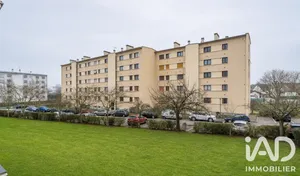 Appartement à Les Clayes-sous-Bois (78340)