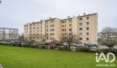 Appartement à Les Clayes-sous-Bois (78340)