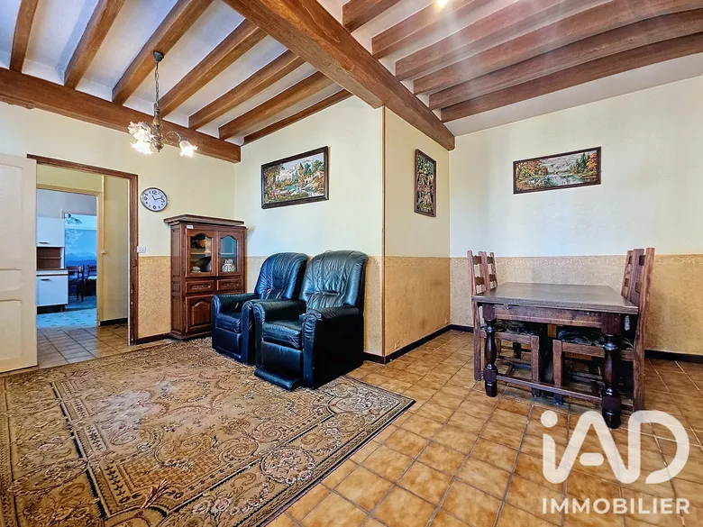 Maison 5 pièces 94 m² · à Fouchères · 94 m² · 74 500 €