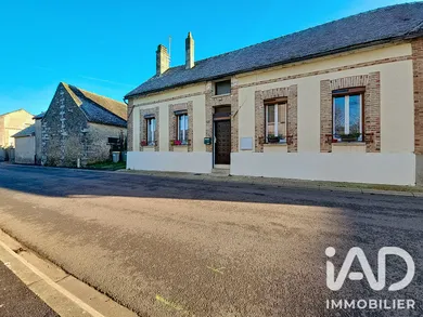 Maison de ville à Fouchères (89150)