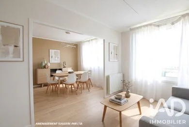 Appartement à Nîmes (30900)
