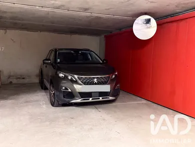 Parking à Versailles (78000)