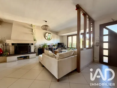 House in Saulx-les-Chartreux (91160)